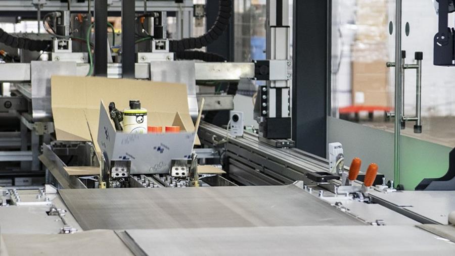 Winparts emballe sur mesure à partir de carton sans fin préimprimé